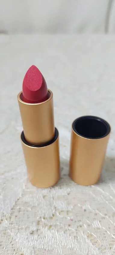 彩妝｜CINQUAIN思珂 星魅晶璨極光唇膏四色 ，超美有高