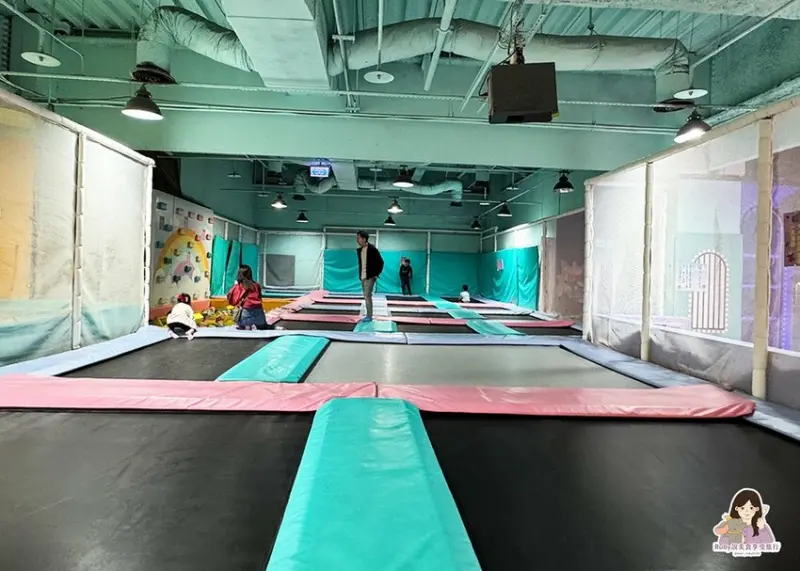 【汐止親子館】追風奇幻島-汐止店， 獨角獸的夢想王國&瘋狂馬