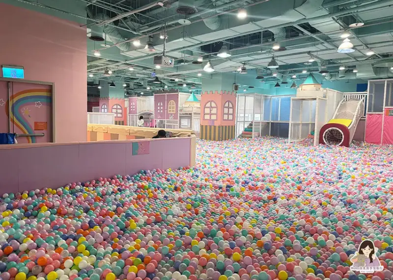 【汐止親子館】追風奇幻島-汐止店， 獨角獸的夢想王國&瘋狂馬