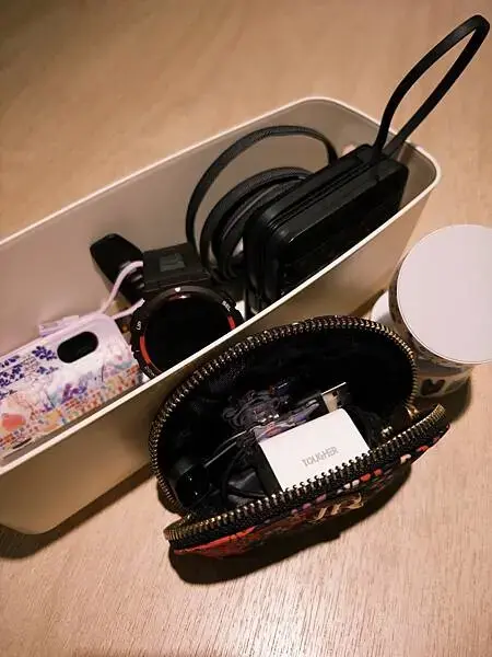 【Tougher】堅韌者33W 快充/PD&QC雙孔快充/氮