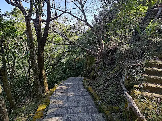 拱北殿 - 後山步道