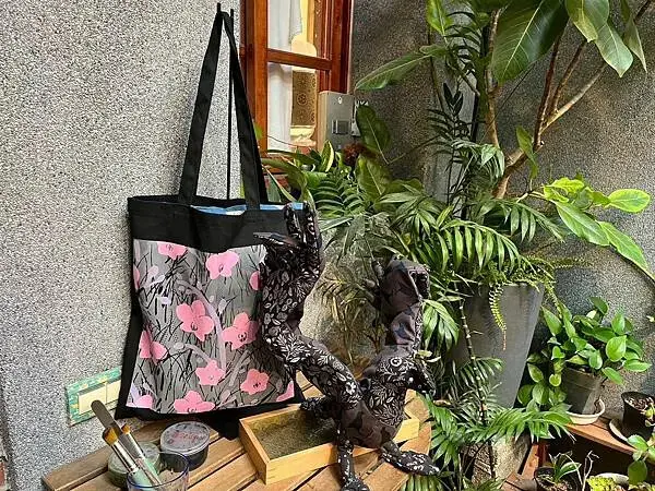 LINE_ALBUM_20241114迪化街半日遊_241115_143