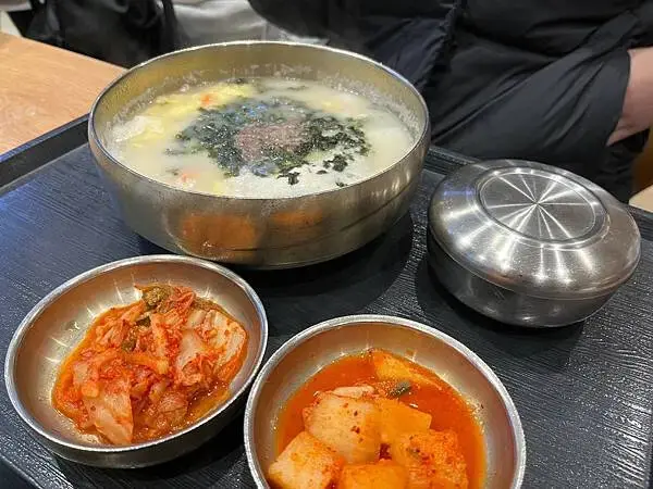 LINE_ALBUM_20241229江原道Day01_250117_43