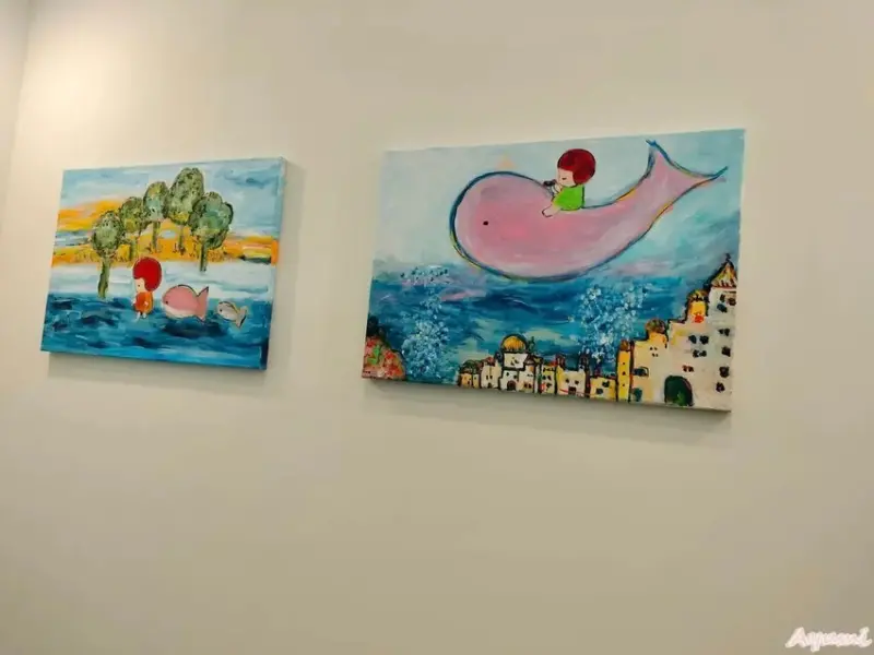 海洋中的一片森林特展藝術家寧芮潔創作的Moi大型氣球裝置爬上