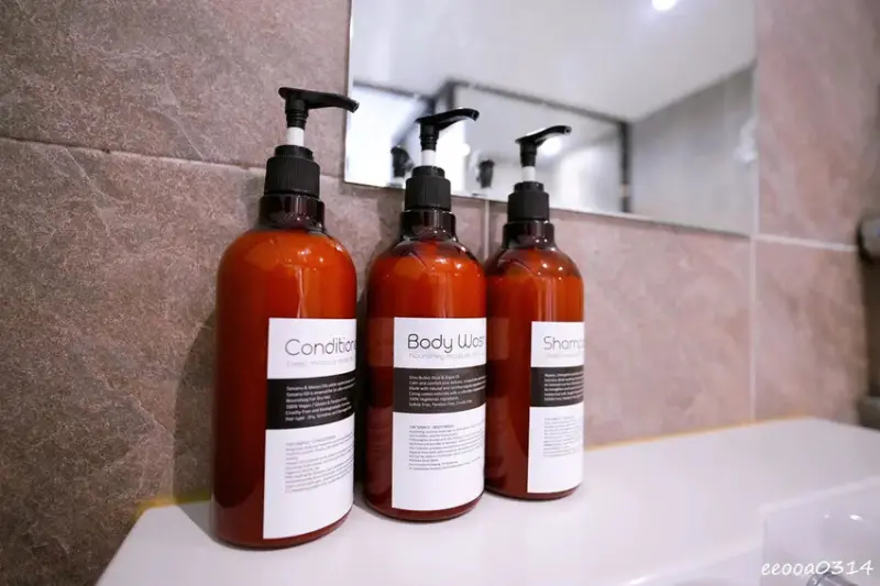 釜山住宿推薦「Seattle B Hotel 」，鄰近地鐵蓮