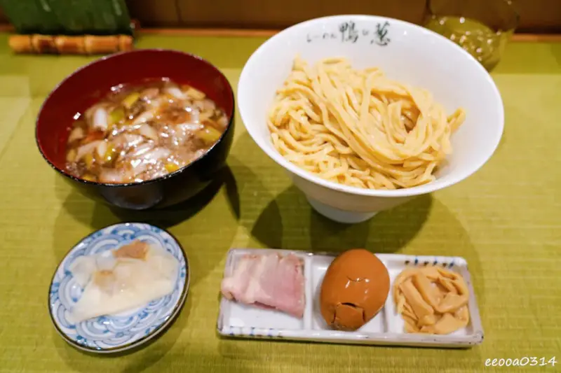 東京美食，JR新宿車站EATo LUPINE「拉麵鴨to蔥」