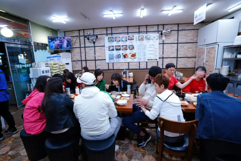 釜山住宿推薦「Seattle B Hotel 」，鄰近地鐵蓮