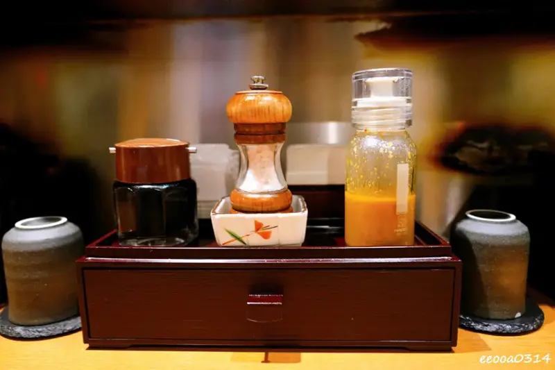 東京美食，淺草超人氣炸牛排「浅草牛かつ」，整整排了一個多小時