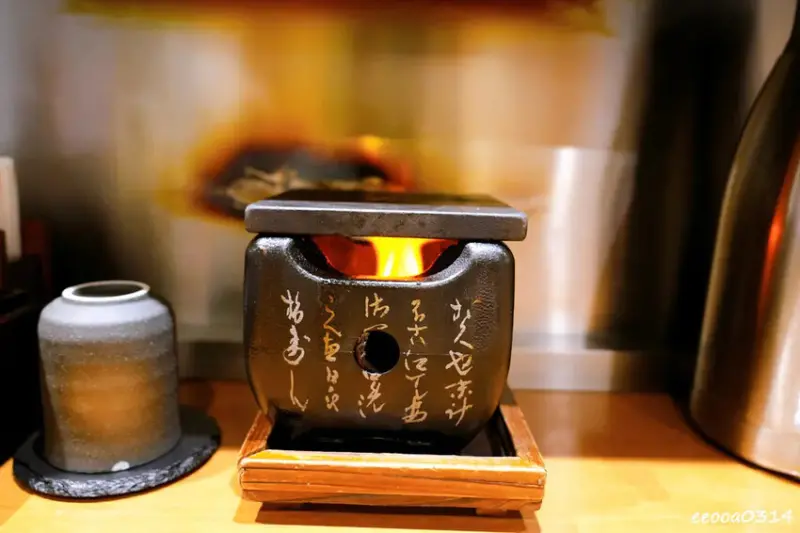 東京美食，淺草超人氣炸牛排「浅草牛かつ」，整整排了一個多小時