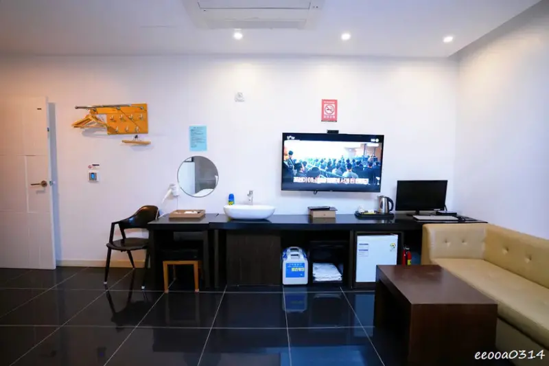 釜山住宿推薦「Seattle B Hotel 」，鄰近地鐵蓮