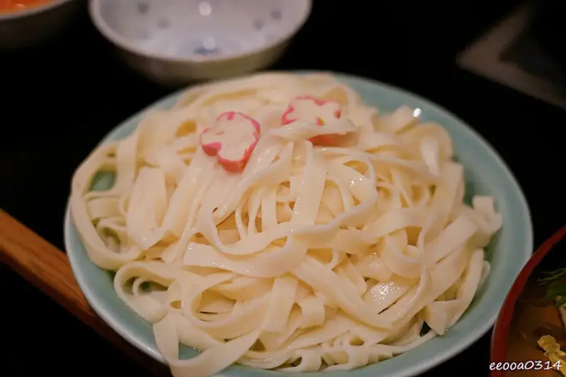 新宿歌舞伎町美食「しゃぶしゃぶにいむら本店」，老字號和牛壽喜