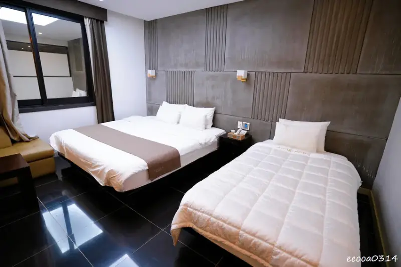 釜山住宿推薦「Seattle B Hotel 」，鄰近地鐵蓮