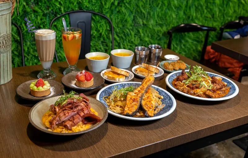 台中市北區高沐 Pasta&Steak｜台中一中街最狂巨無霸美食，2025台中北區美食推薦，台中老宅風打卡美食，必吃台中太平路美食推薦