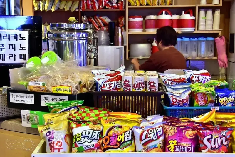 龍頭巖海水汗蒸幕:小賣部