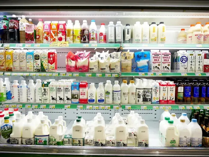 向田社區超市-品項最齊全的高雄左營超商，不只小農蔬果每日進貨