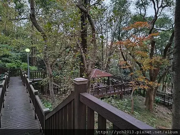 新北泰山景點／辭修公園與尖凍山步道