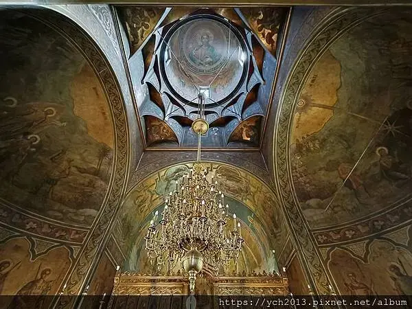 希奈亞修道院Sinaia Monastery／內有兩間東正教