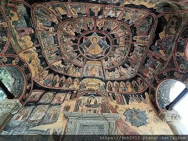 希奈亞修道院Sinaia Monastery／內有兩間東正教