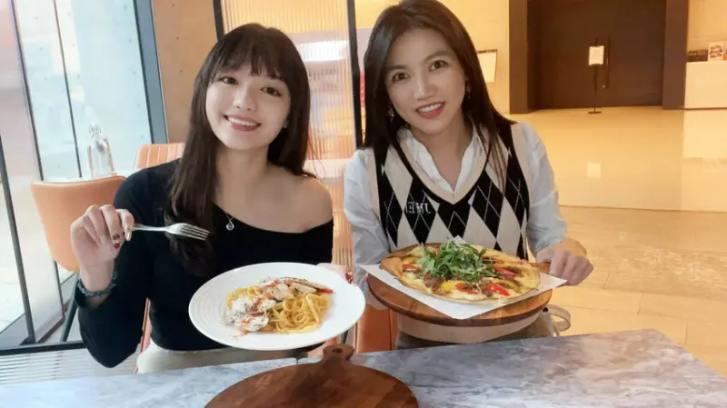 台北市信義區【信義區咖啡廳】最具創意的成真咖啡，松菸美食推薦，大巨蛋必吃美食，甜點控最愛的舒芙蕾，有菜單【捷運美食】國父紀念館聚餐推薦