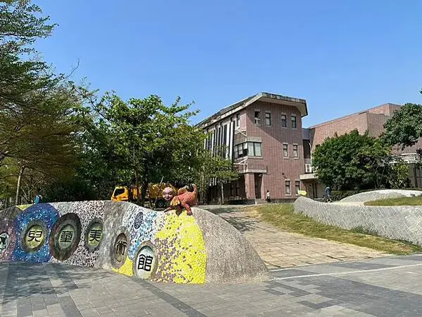 LINE_ALBUM_202342高雄第二天_230405_67