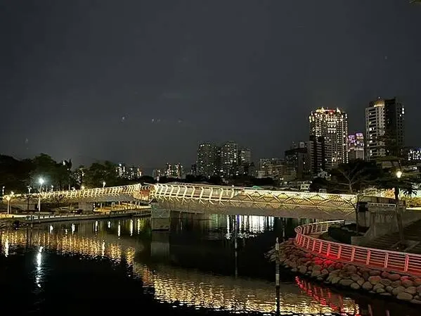 LINE_ALBUM_20230401高雄第一天_230405_6