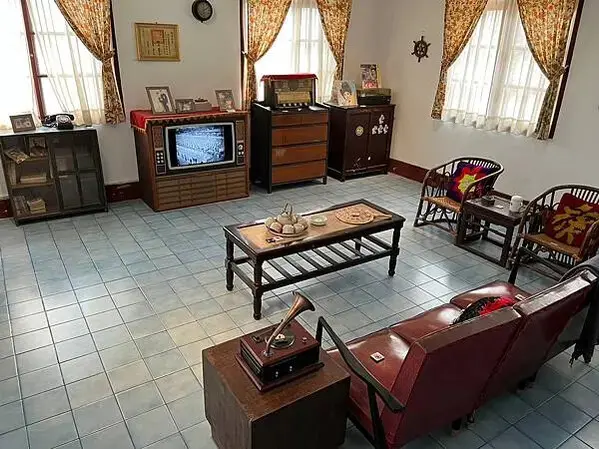 LINE_ALBUM_202342高雄第二天_230405_135