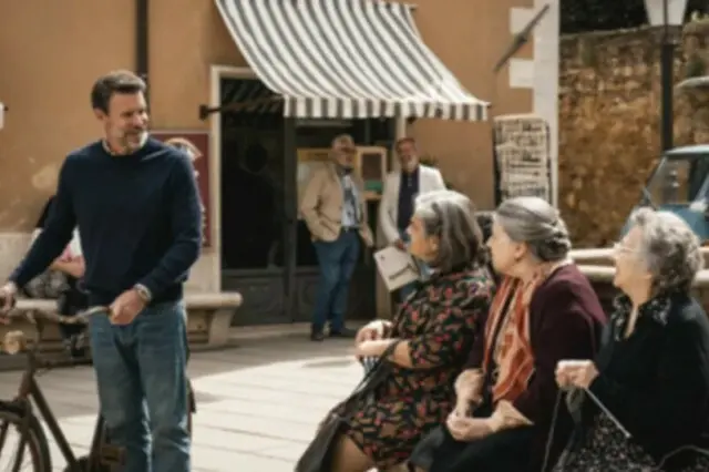 The Movie posters and stills of American Movie 