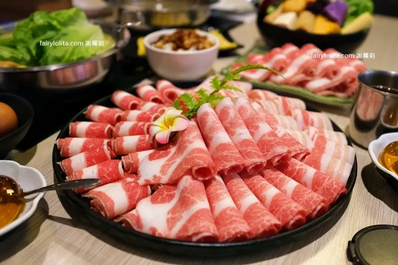 巨無霸雙人肉肉套餐免千元，還可以免費解惑不用錢！