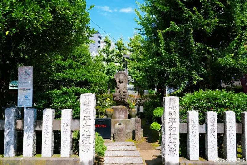 東京景點「淺草寺」，必拍巨大紅色雷門燈籠、好吃好逛仲見世通商