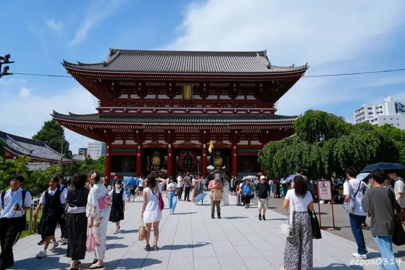 東京景點「淺草寺」，必拍巨大紅色雷門燈籠、好吃好逛仲見世通商