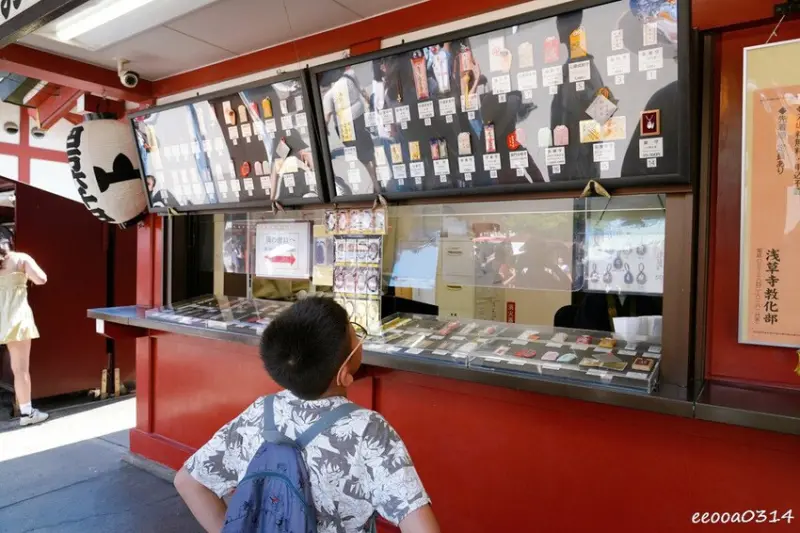 東京景點「淺草寺」，必拍巨大紅色雷門燈籠、好吃好逛仲見世通商