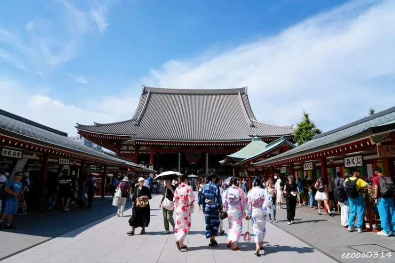 東京景點「淺草寺」，必拍巨大紅色雷門燈籠、好吃好逛仲見世通商