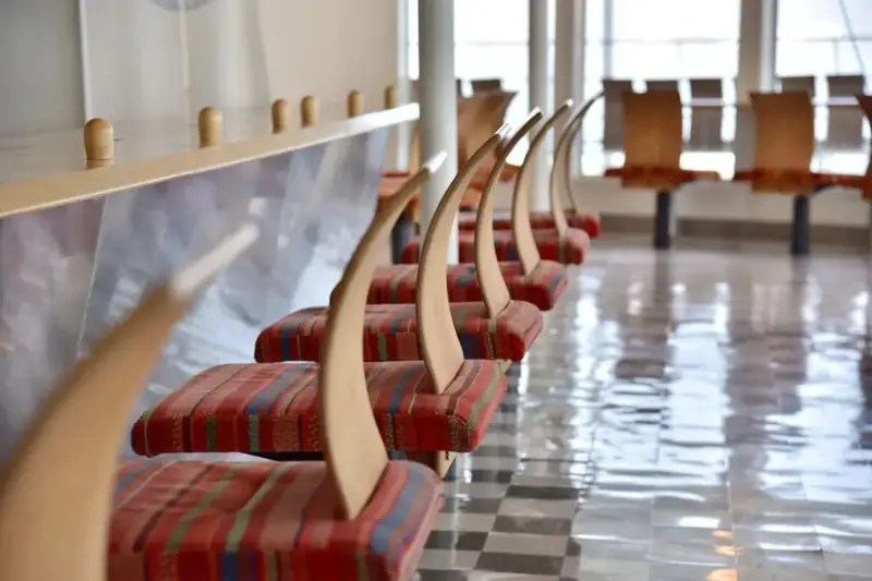 雄獅旅遊｜日本四國雙鐵道六天五夜行程推薦 伊予灘夕陽列車&千