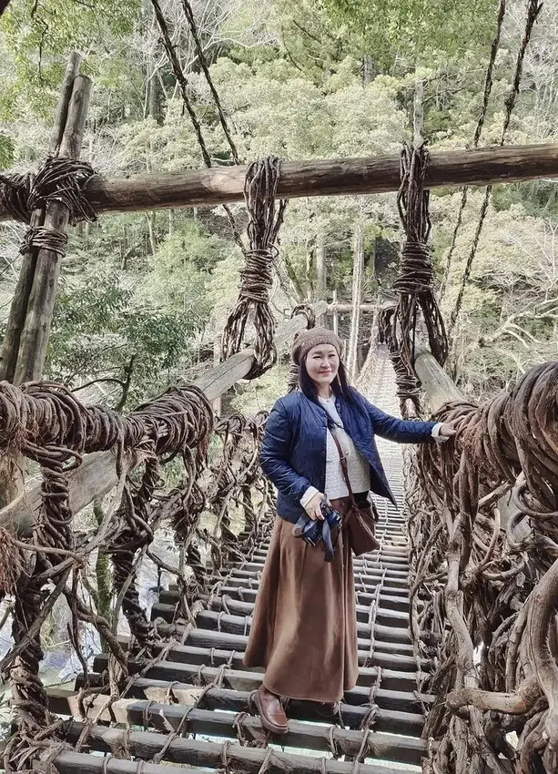 雄獅旅遊｜日本四國雙鐵道六天五夜行程推薦 伊予灘夕陽列車&千