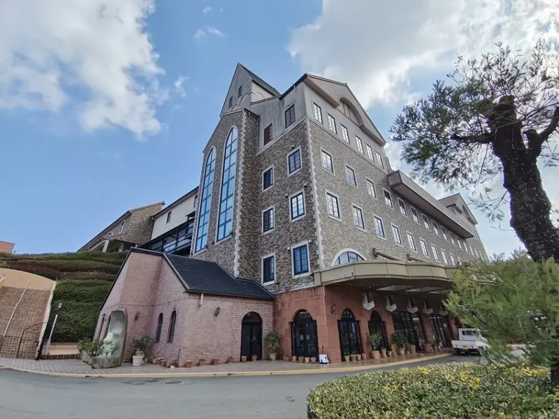 雄獅旅遊｜日本四國雙鐵道六天五夜行程推薦 伊予灘夕陽列車&千