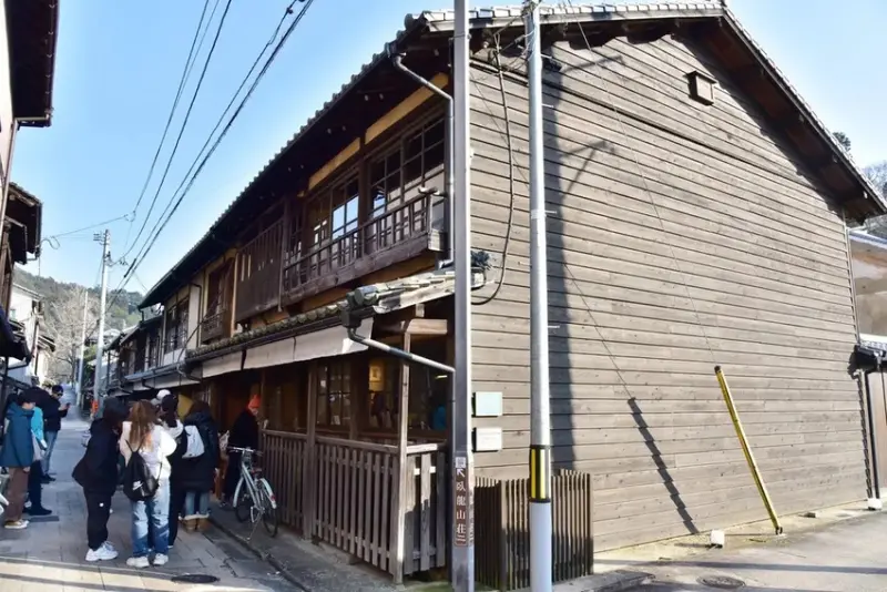 雄獅旅遊｜日本四國雙鐵道六天五夜行程推薦 伊予灘夕陽列車&千