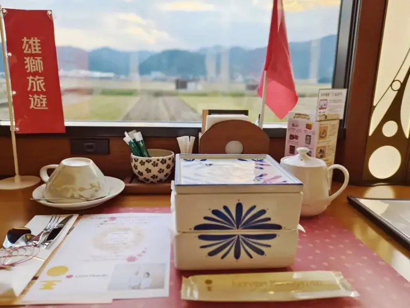 雄獅旅遊｜日本四國列車 伊予灘物語 途中停靠日本最美無人車站
