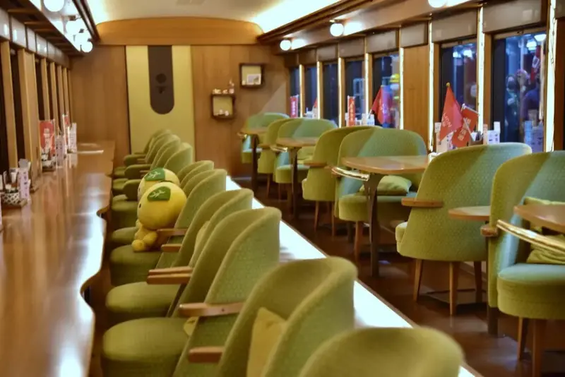 雄獅旅遊｜日本四國雙鐵道六天五夜行程推薦 伊予灘夕陽列車&千