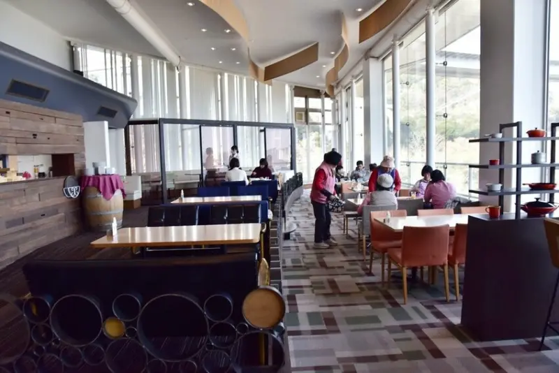 雄獅旅遊｜日本四國雙鐵道六天五夜行程推薦 伊予灘夕陽列車&千