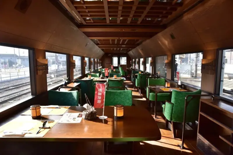 雄獅旅遊｜日本四國列車 千年物語 四国まんなか千年物語列車 