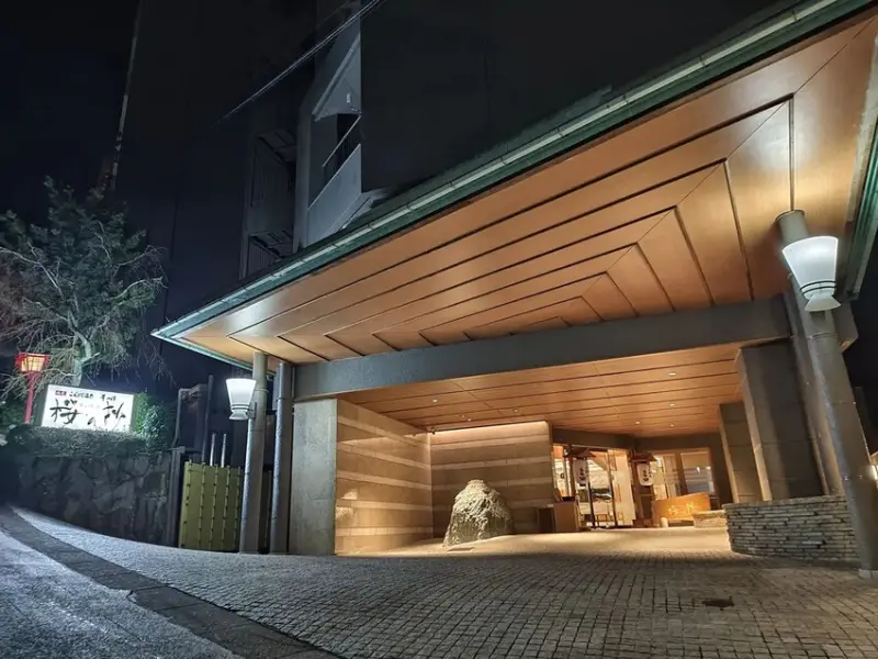 雄獅旅遊｜日本四國雙鐵道六天五夜行程推薦 伊予灘夕陽列車&千