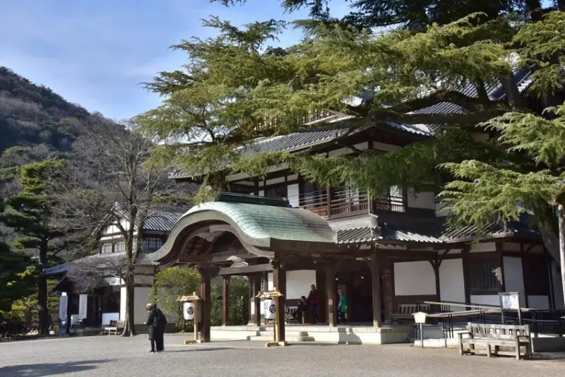 雄獅旅遊｜日本四國雙鐵道六天五夜行程推薦 伊予灘夕陽列車&千