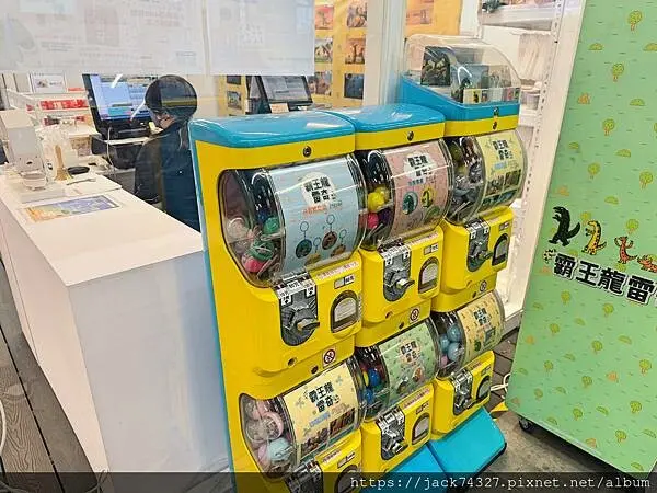 {台中景點}霸王龍雷奇3D動畫展&快閃店，台中站只到2025