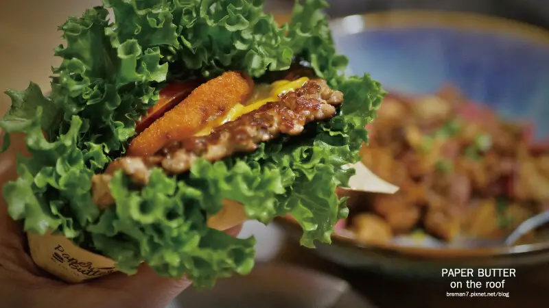 paperbutterontheroof-23