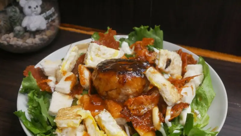 台中市北區Jun patties 君漢堡排 - 近一中商圈，從早餐到晚餐時段提供漢堡/三明治/便當/輕食的漢堡排專賣店(^з^)-☆