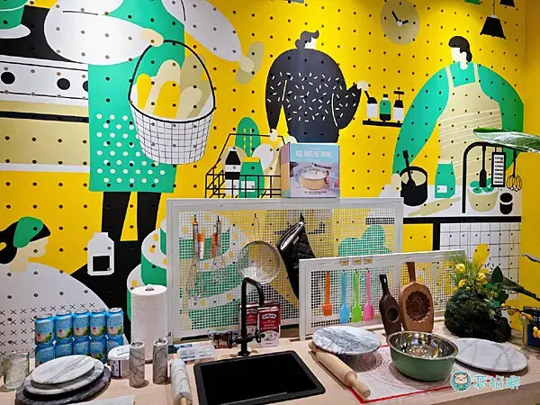 SUMSUMFOOD 食食富   03.png