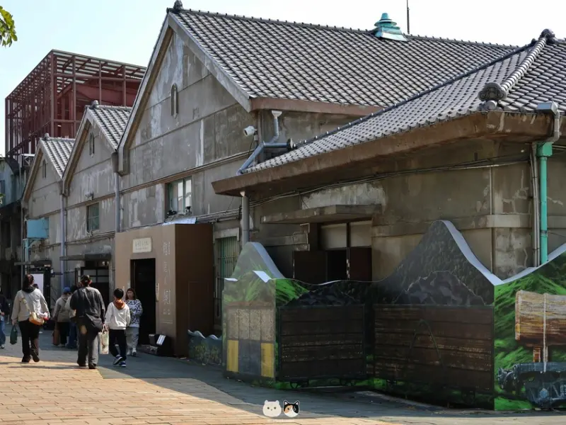 臺中歷史一日遊推薦｜第三市場．結合藝文產業與生鮮市集，鄰近文