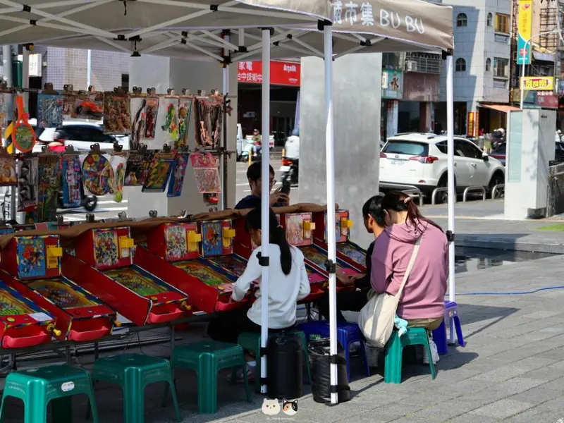 臺中歷史一日遊推薦｜第三市場．結合藝文產業與生鮮市集，鄰近文