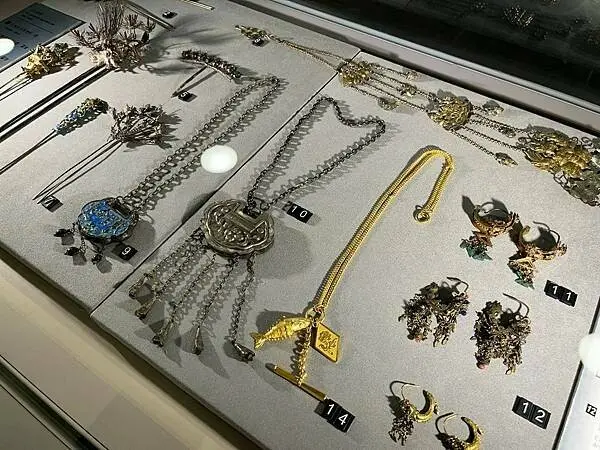 LINE_ALBUM_九份緣憶_250311_354