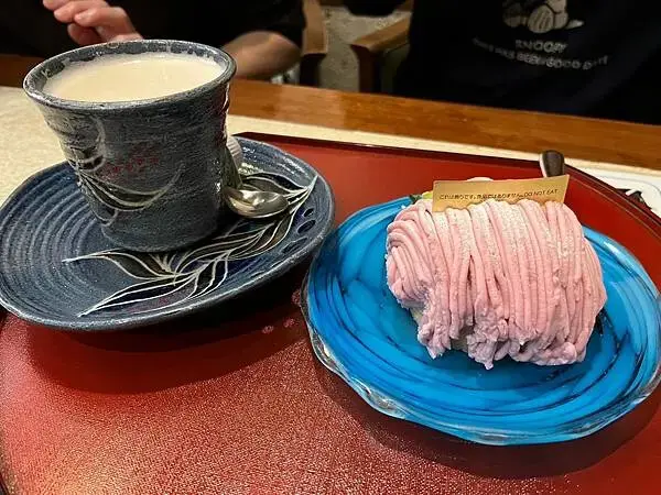 LINE_ALBUM_20241208沖繩DAY04_241210_159